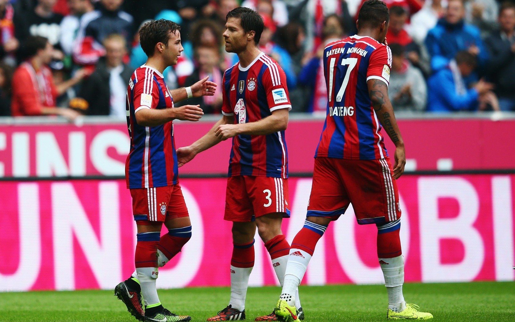 皇冠体育app-巴塞罗那之夜，库里浓眉哥30分钟激战，赛况扑朔迷离